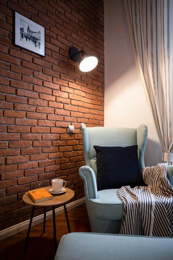 Old Town Courtyard Apartment With Private Parking كلوج-نابوكا المظهر الخارجي الصورة